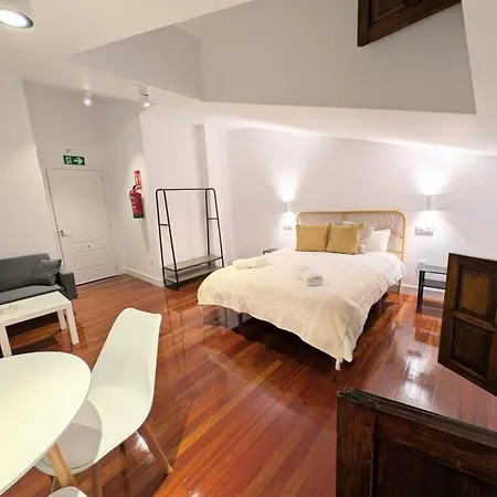 Casa Pico Santillana Con Parking *